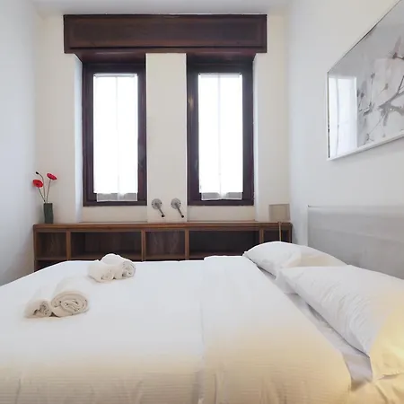 Primopiano - Napo Torriani C Apartment *